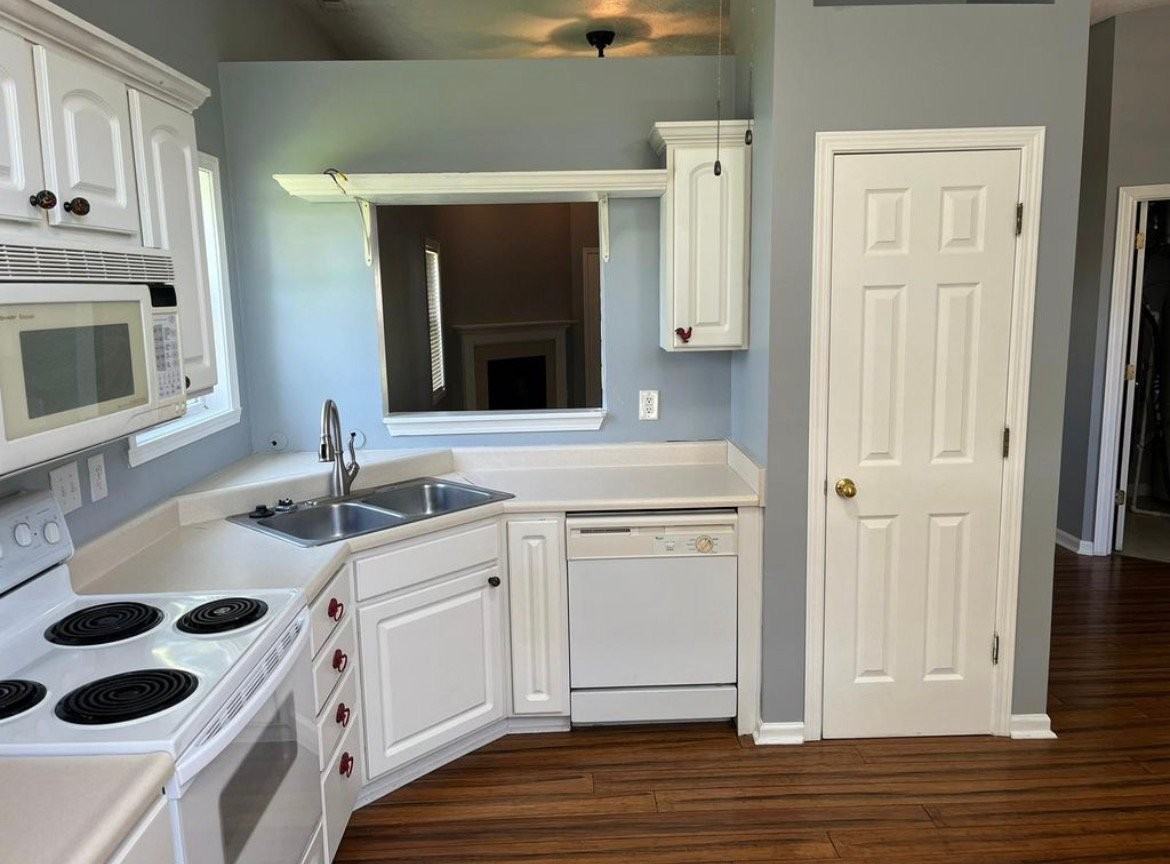 1766 Quinn Creek Dr - Photo 5 of 20