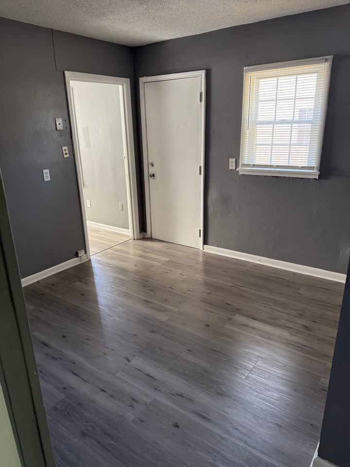 3394 Pine Ridge Ln - Photo 6 of 10