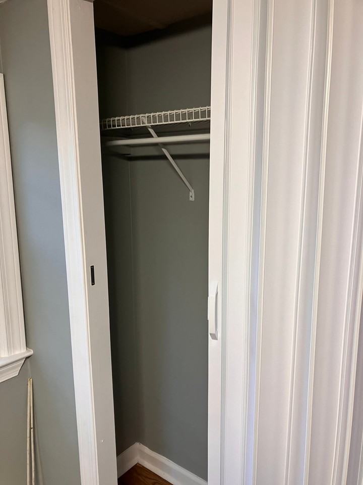 6480 Medlock Rd - Photo 7 of 20