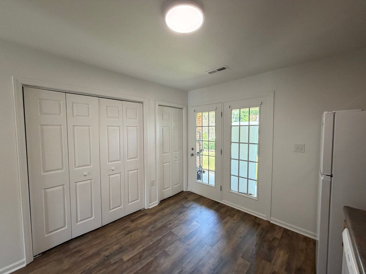 326 Cedar St #H - Photo 3 of 6