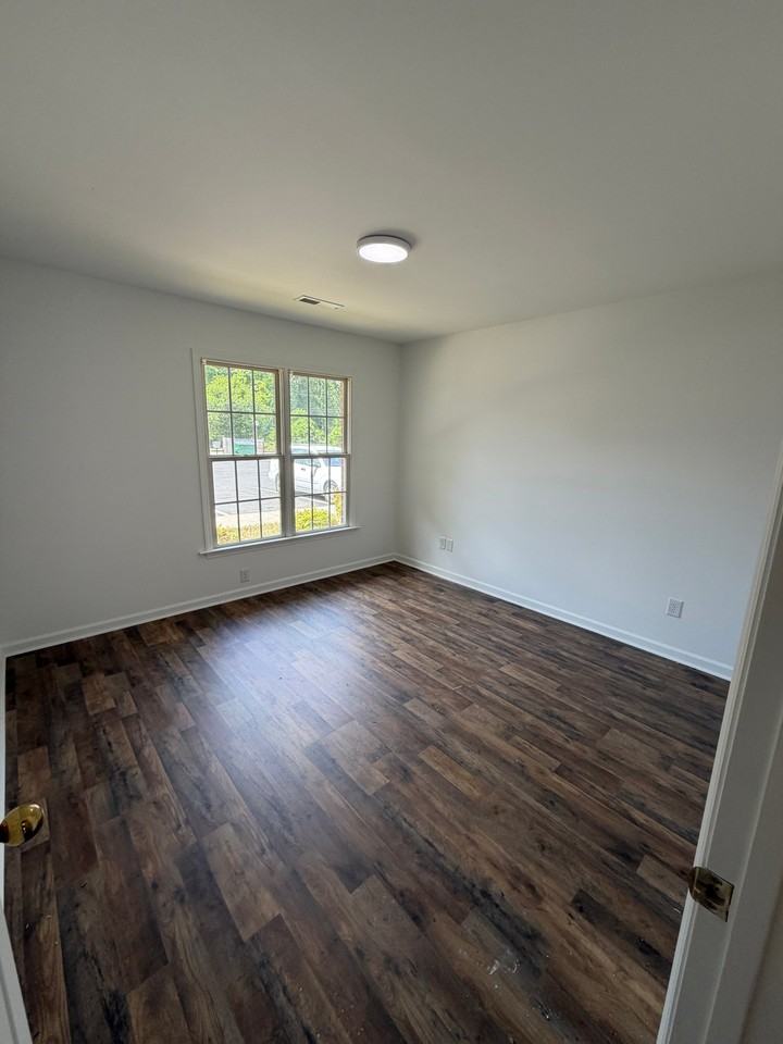 326 Cedar St #H - Photo 6 of 6