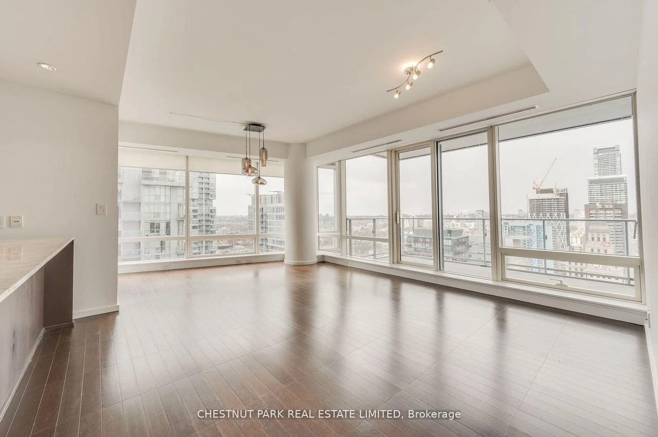 180 University Avenue - Photo 7 of 33