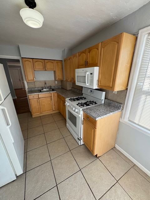 6705 Kenwood Dr #NA - Photo 5 of 11