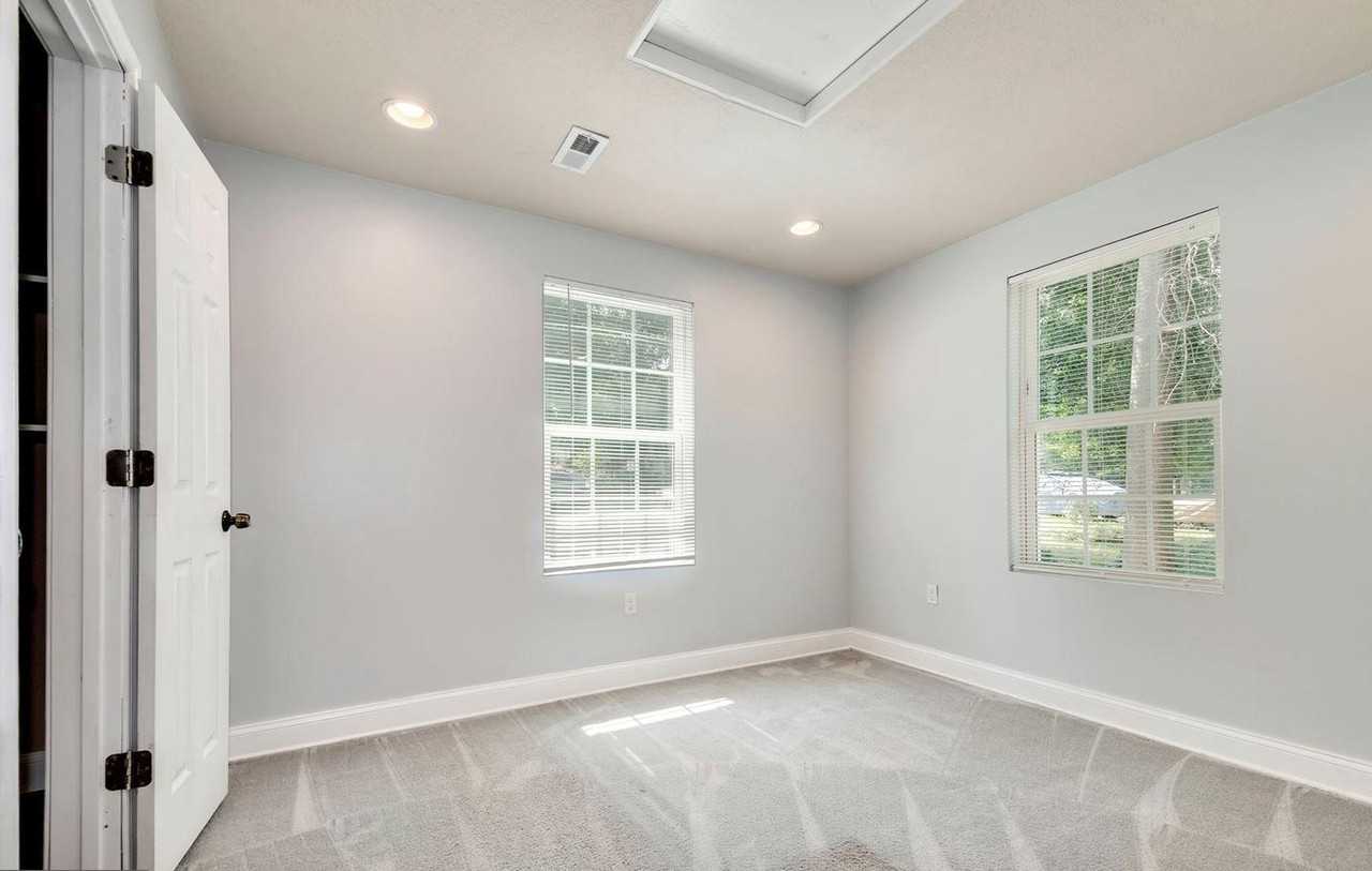 9808 47th Ave #NA - Photo 3 of 9