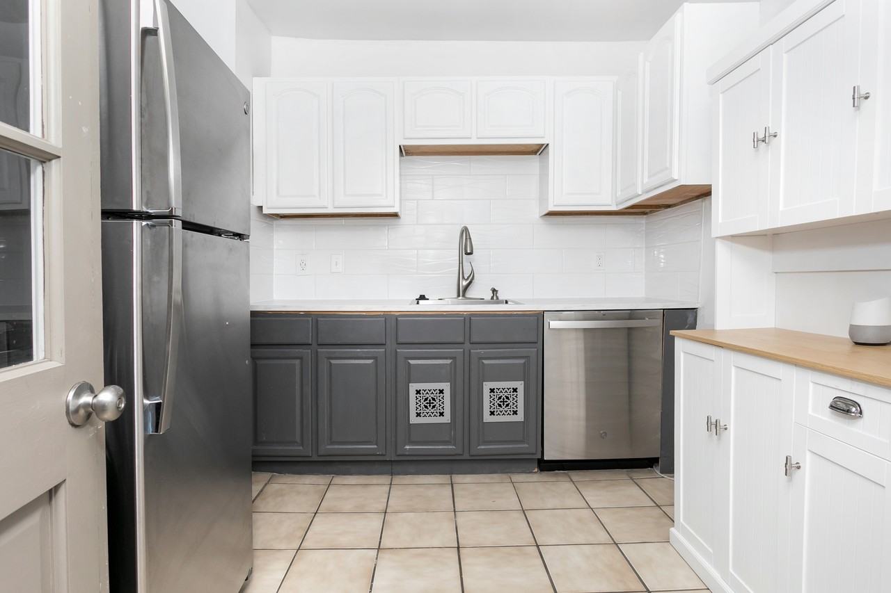 552 E Saratoga St - Photo 2 of 25