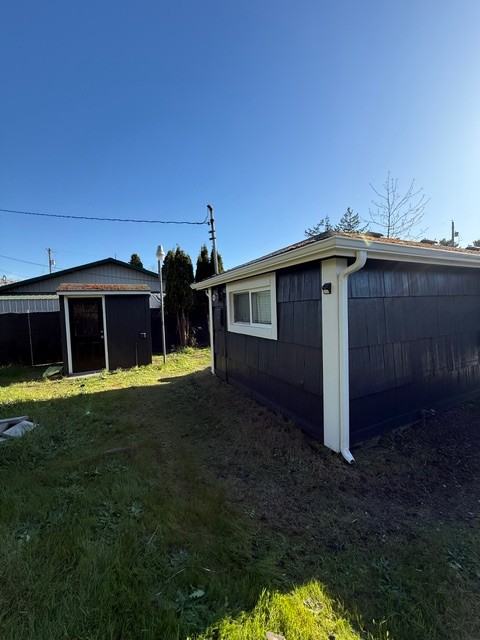 5115 1/2 66th St W #NA - Photo 2 of 11