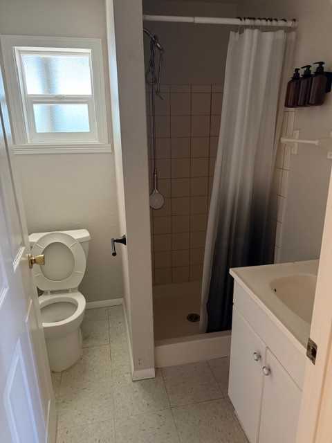 5115 1/2 66th St W #NA - Photo 7 of 11