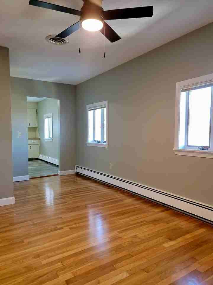 128 Malden Street #2nd Floor - Photo 3 of 14