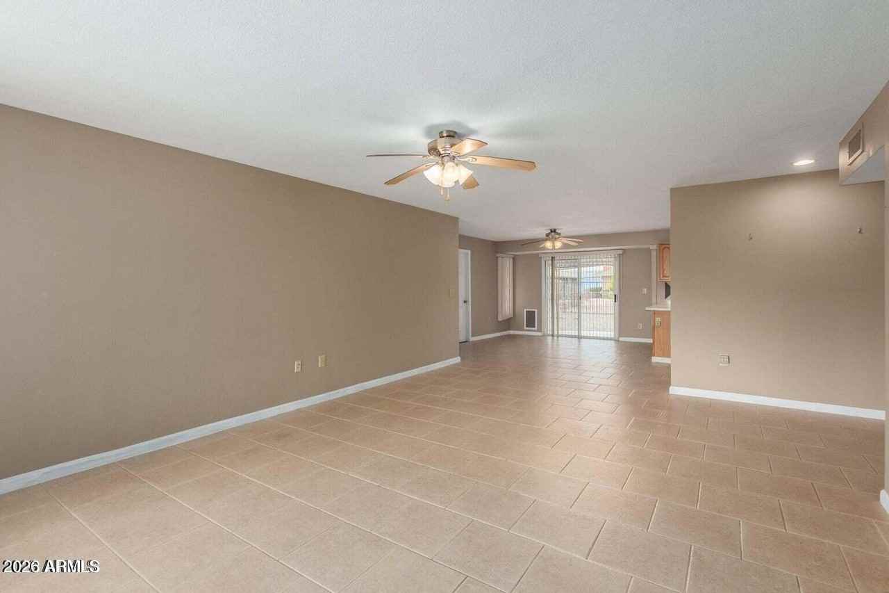 12630 N Blue Ridge Dr - Photo 4 of 19