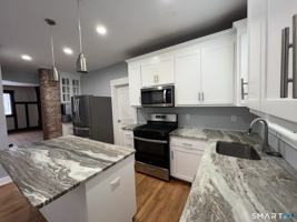 featured image of 1546 Whitney Ave