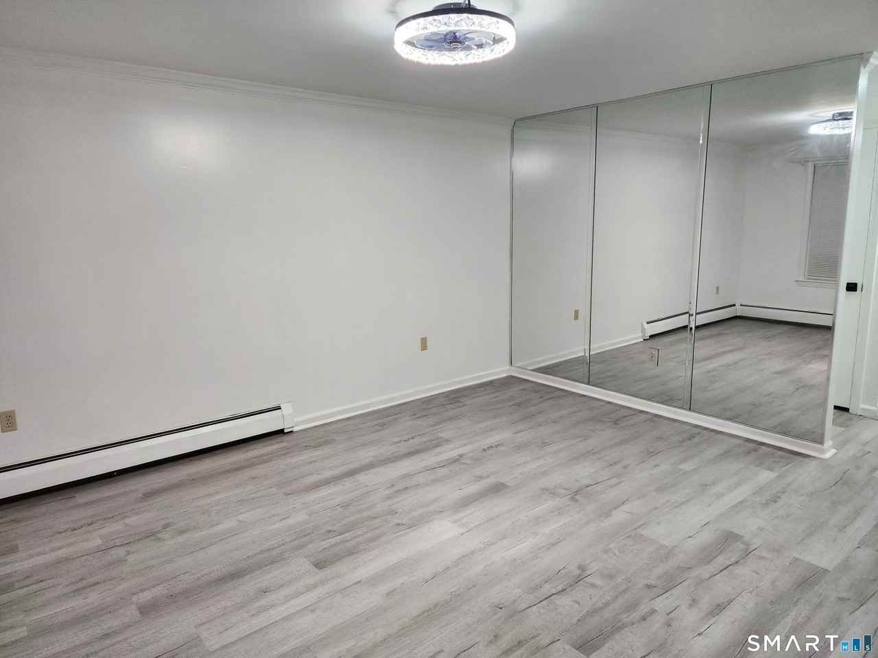 109 Blackstone Vlg #109 - Photo 5 of 10