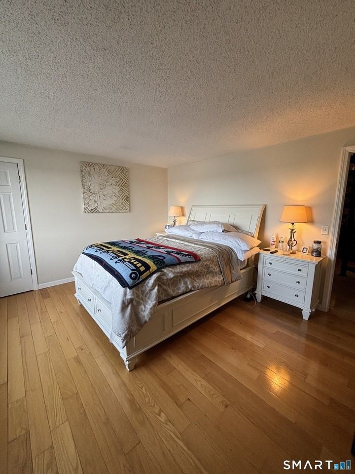 151 Shelter Rock Rd #46 - Photo 7 of 35