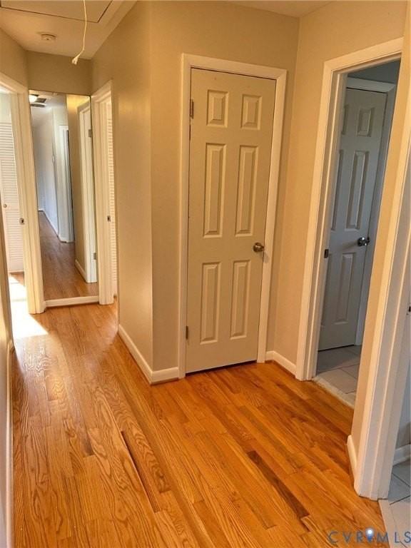 8188 Meadowview Ln - Photo 4 of 9