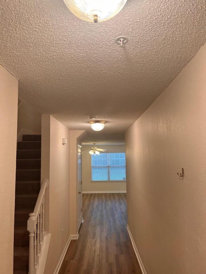 240 Swaying Pine Ct - Photo 2 of 14