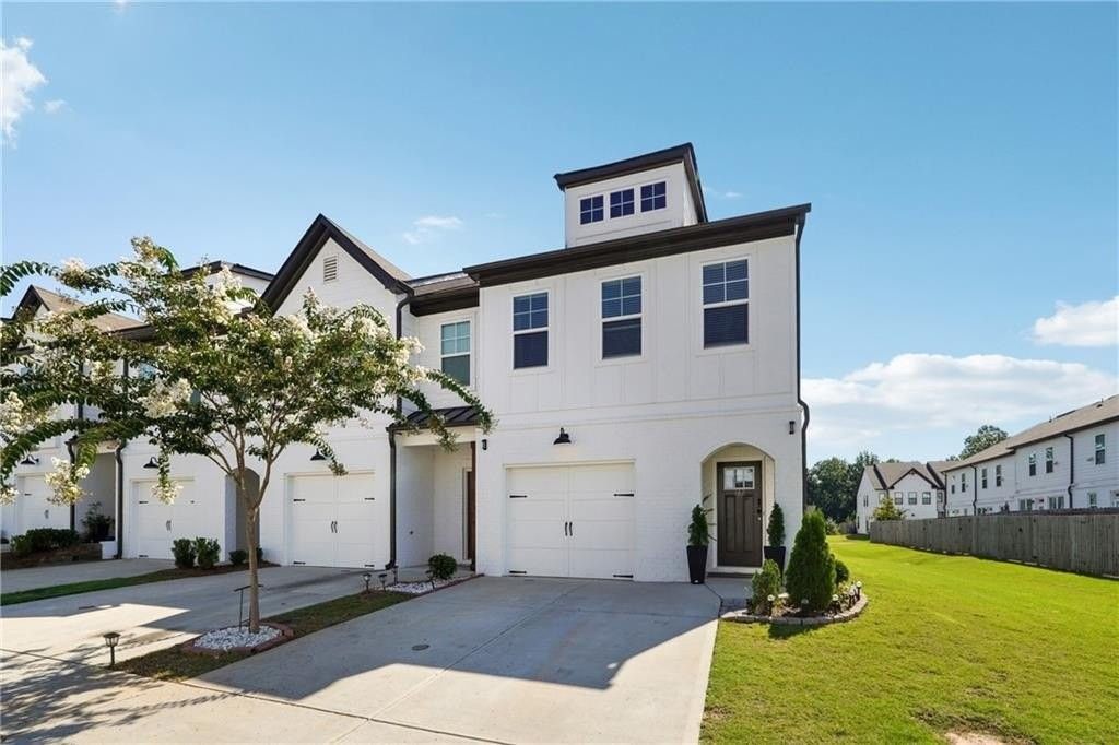 162 Auburn Run Ln