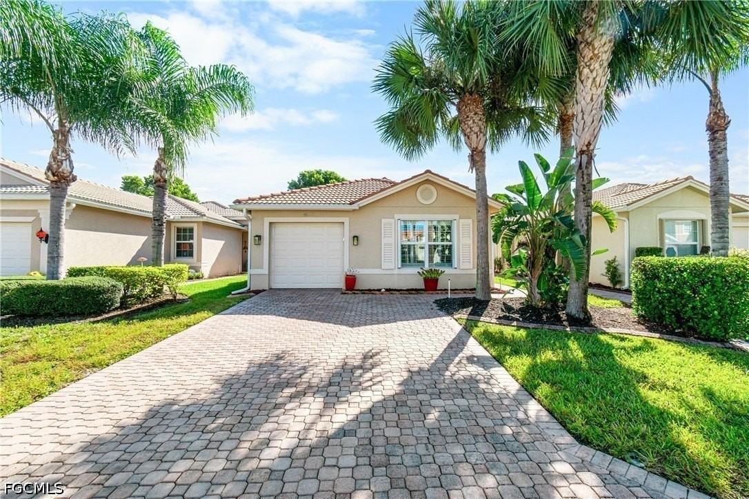 10535 Carolina Willow Dr - Photo 2 of 40