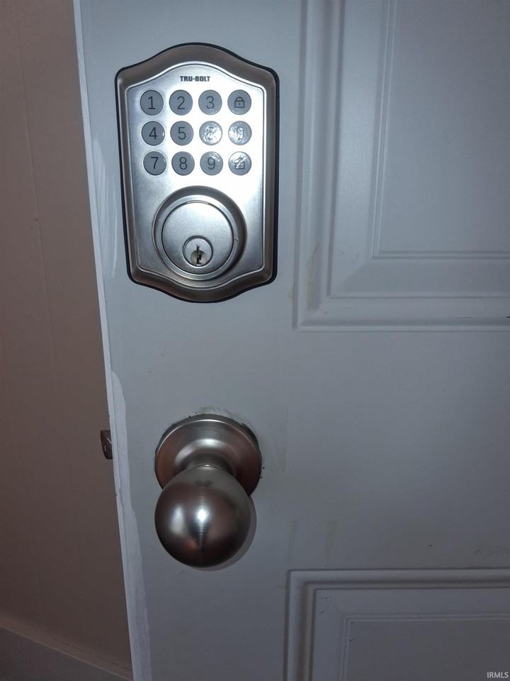 2801 Pennsylvania St - Photo 2 of 16