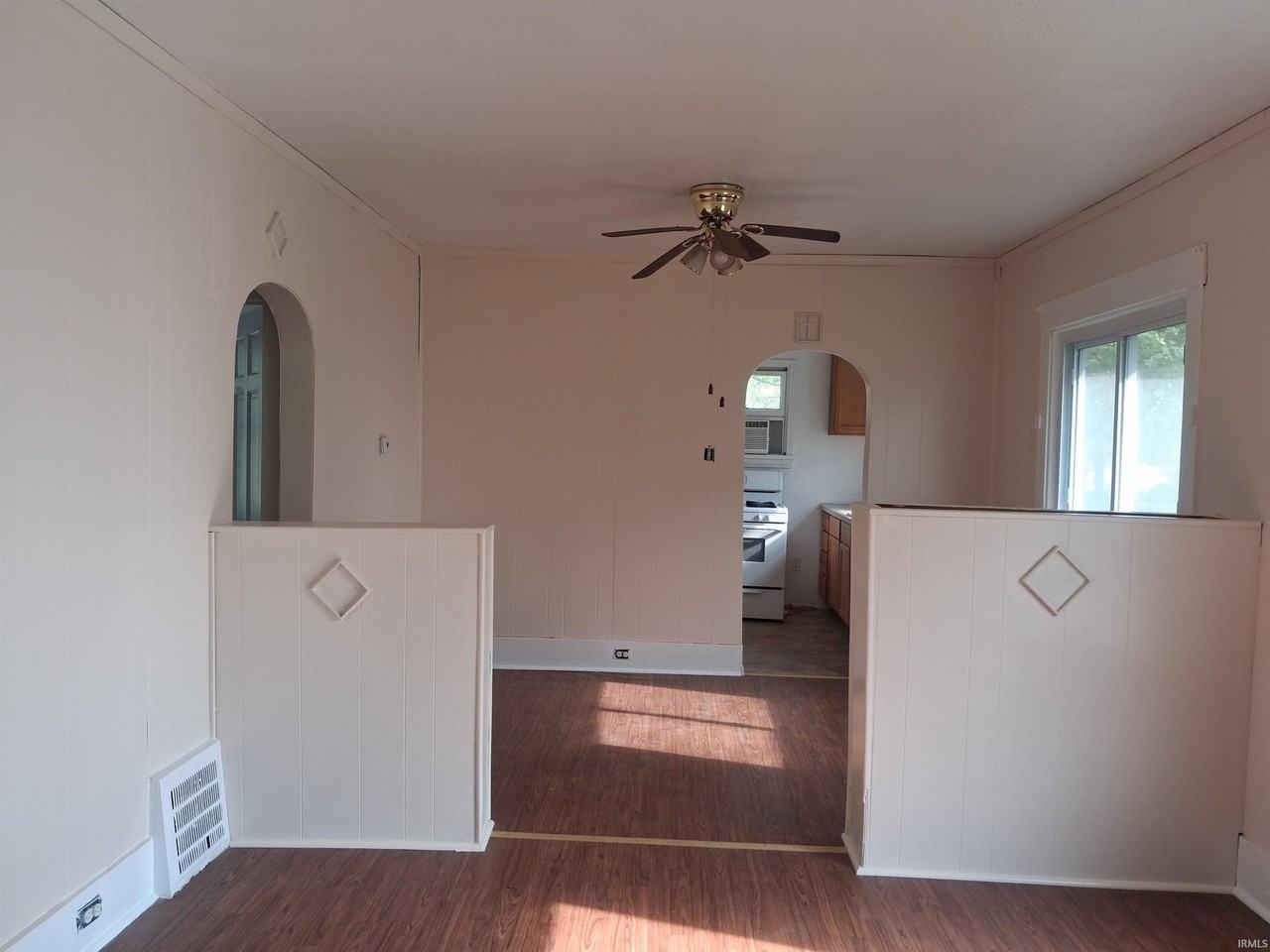 2801 Pennsylvania St - Photo 4 of 16