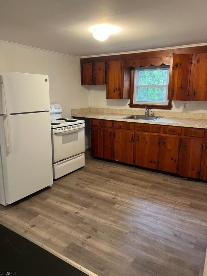 54 Catlin Rd - Photo 3 of 7