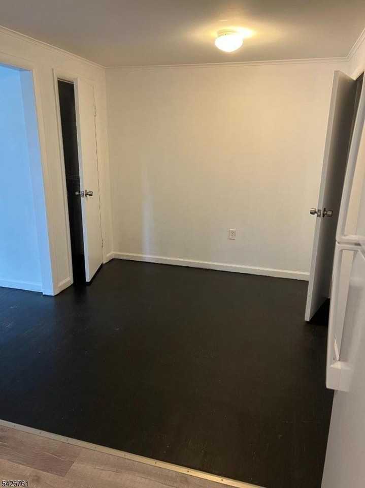 54 Catlin Rd - Photo 4 of 7