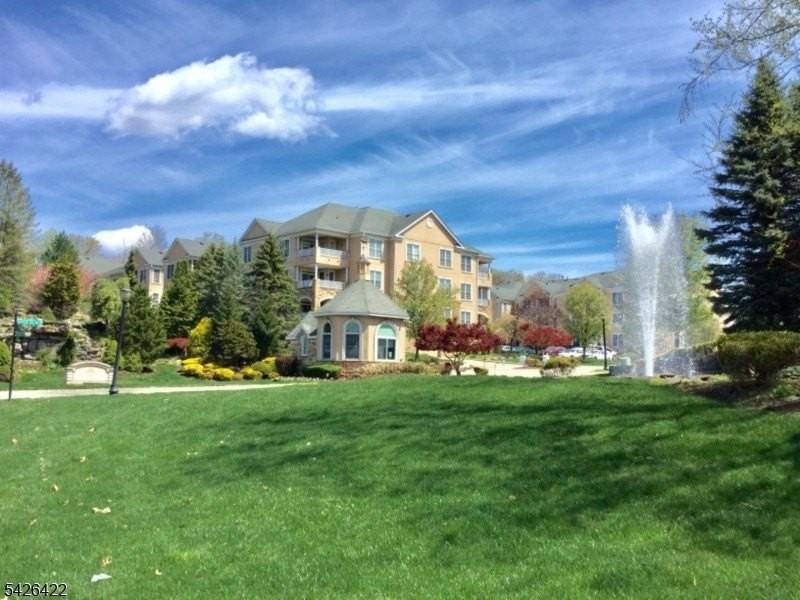 2112 Clinton Ln #2112 - Photo 3 of 30