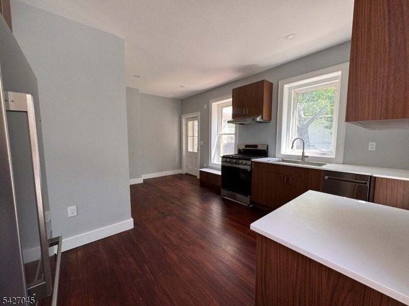 31 Diller Ave - Photo 5 of 21