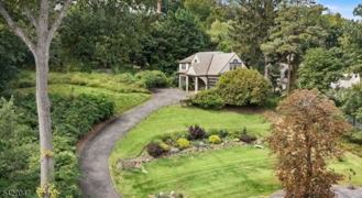 74 S Mountain Ave #CH - Photo 1 of 1