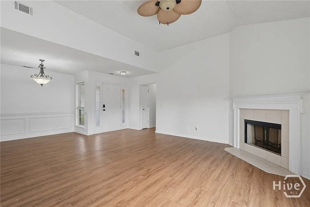 110 Katama Way - Photo 3 of 20