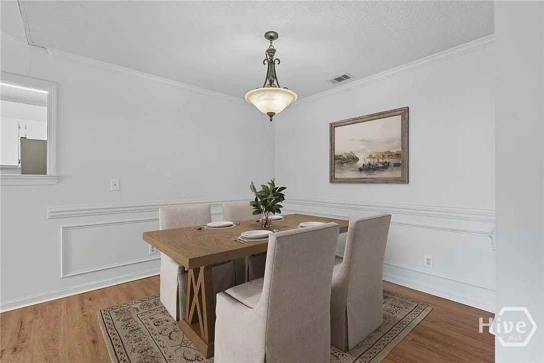 110 Katama Way - Photo 5 of 20