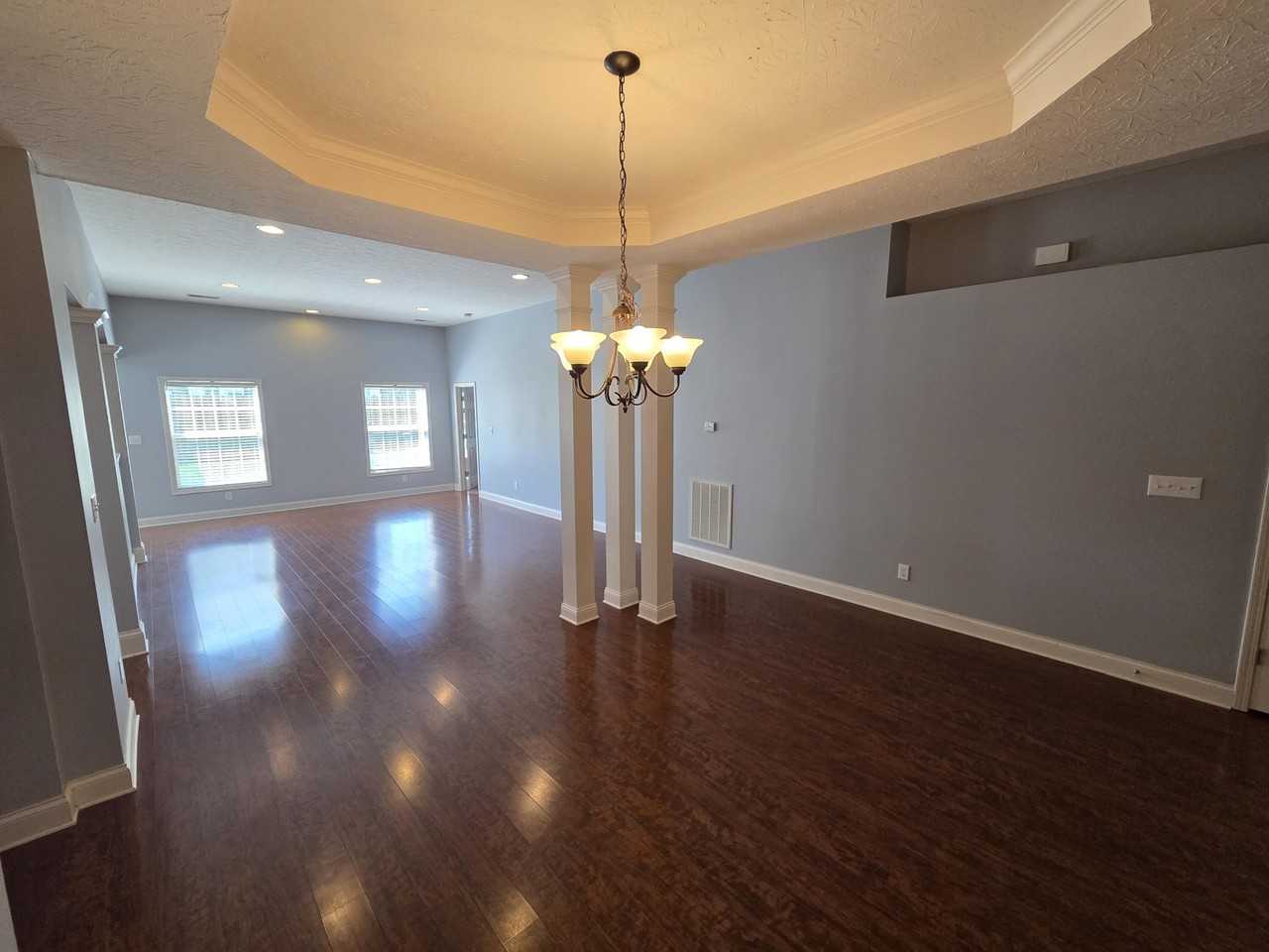 4636 Marcus Trl - Photo 4 of 34