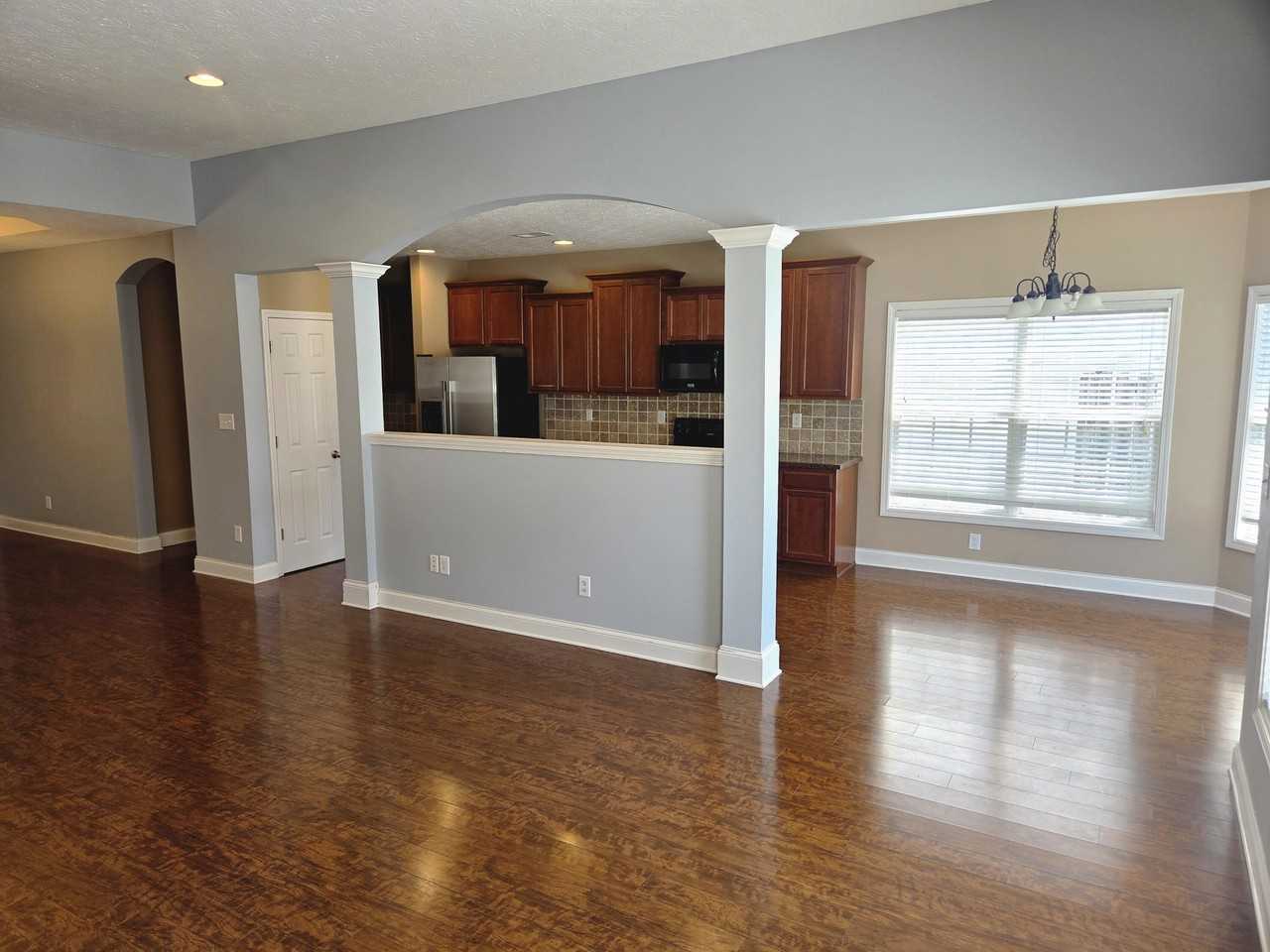 4636 Marcus Trl - Photo 6 of 34