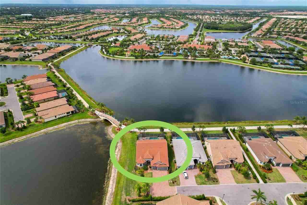 19011 Formosa St - Photo 6 of 50