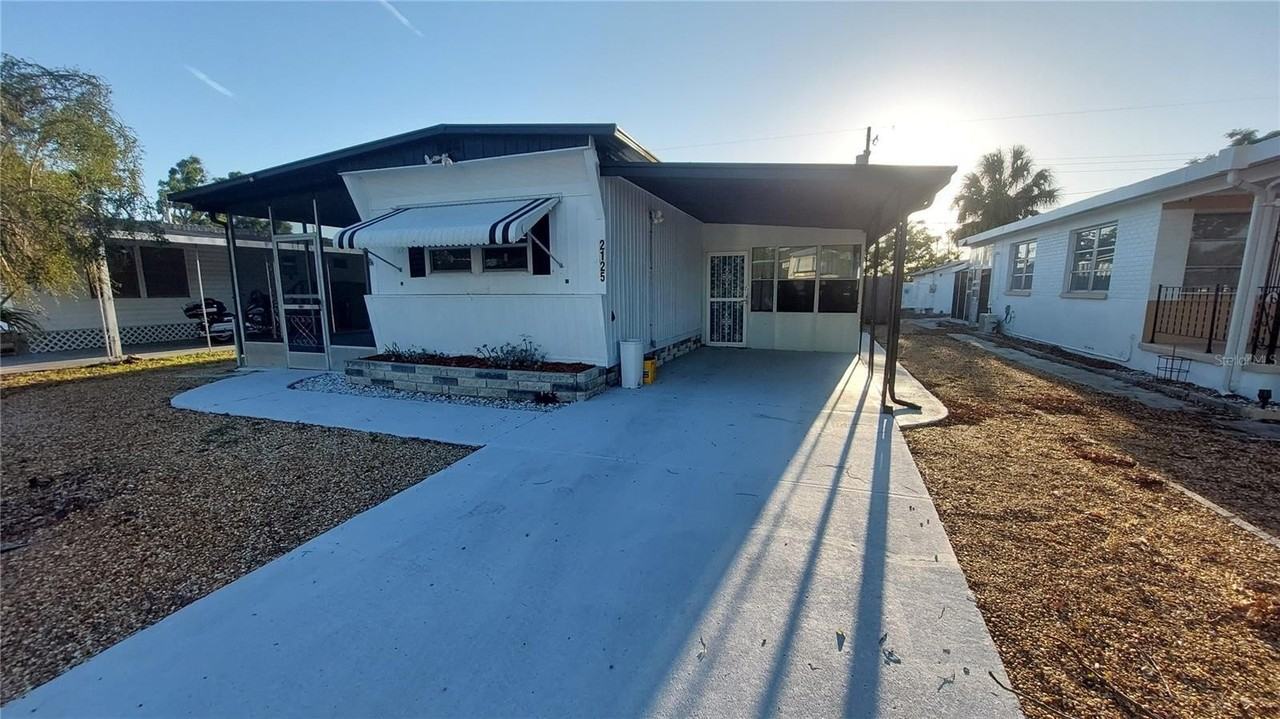 2125 Kepner Dr - Photo 2 of 18