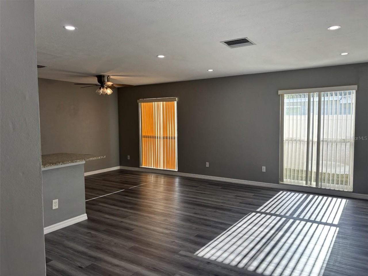 4940 Shell Stream Blvd - Photo 6 of 23