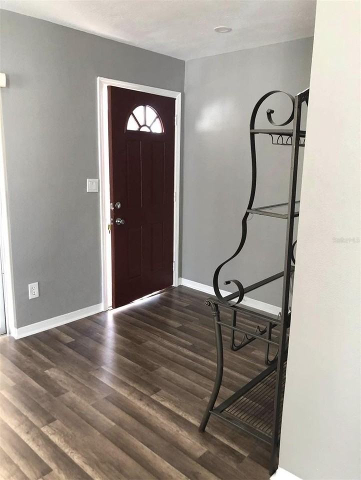 4940 Shell Stream Blvd - Photo 7 of 23