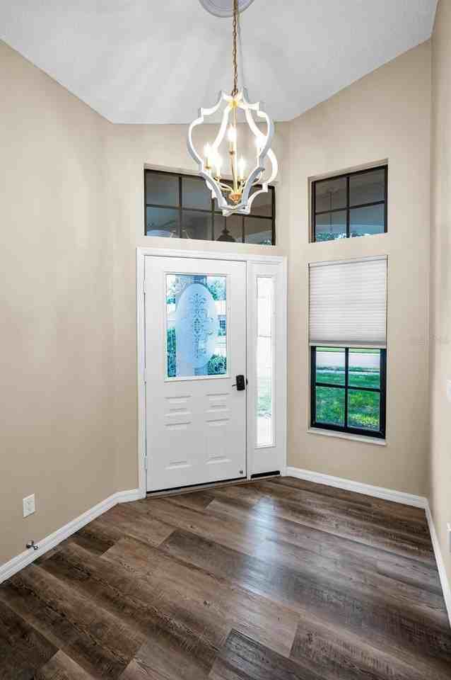 9307 Palm Haven Ct - Photo 5 of 45