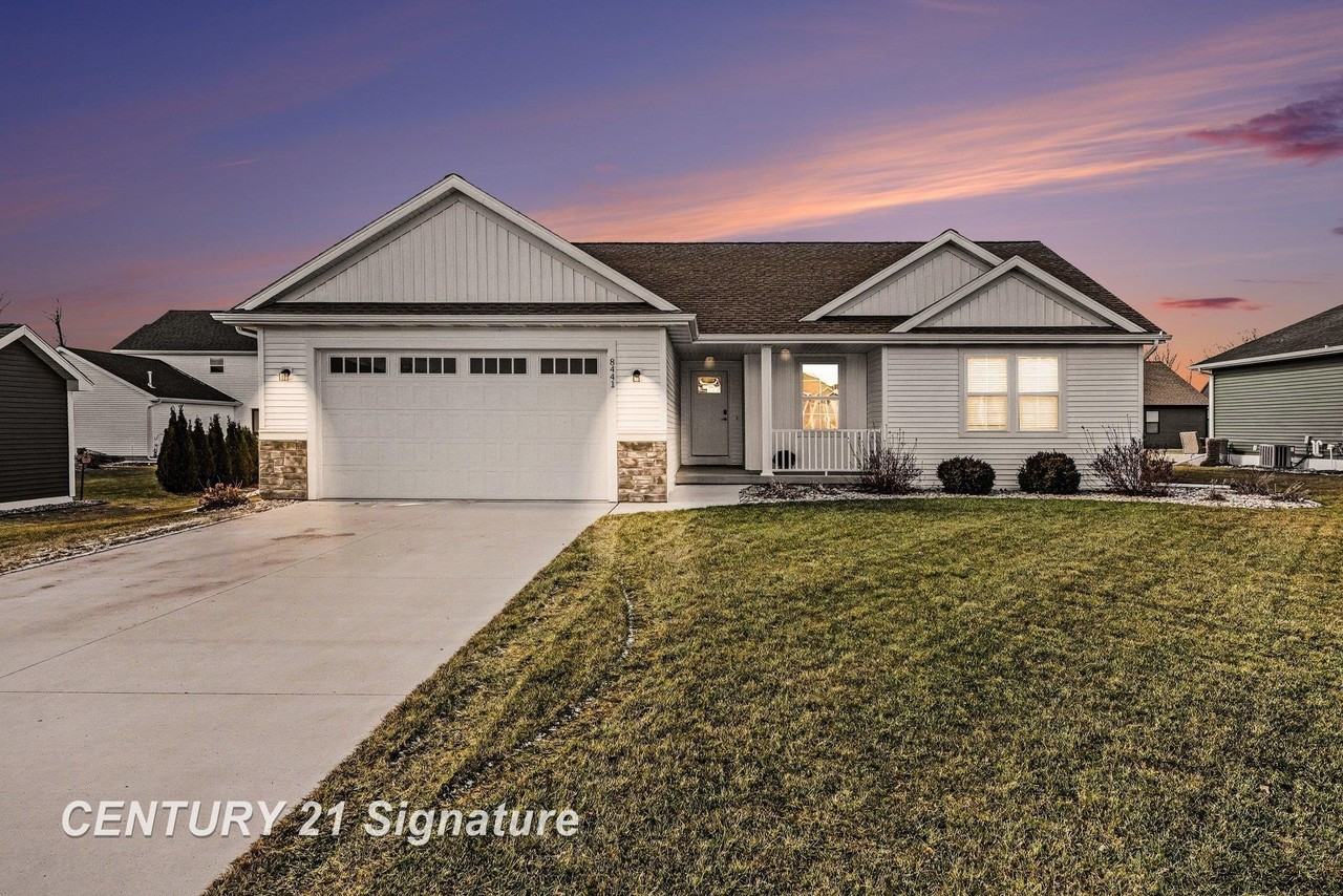 8441 Cottonwood Dr - Photo 3 of 29