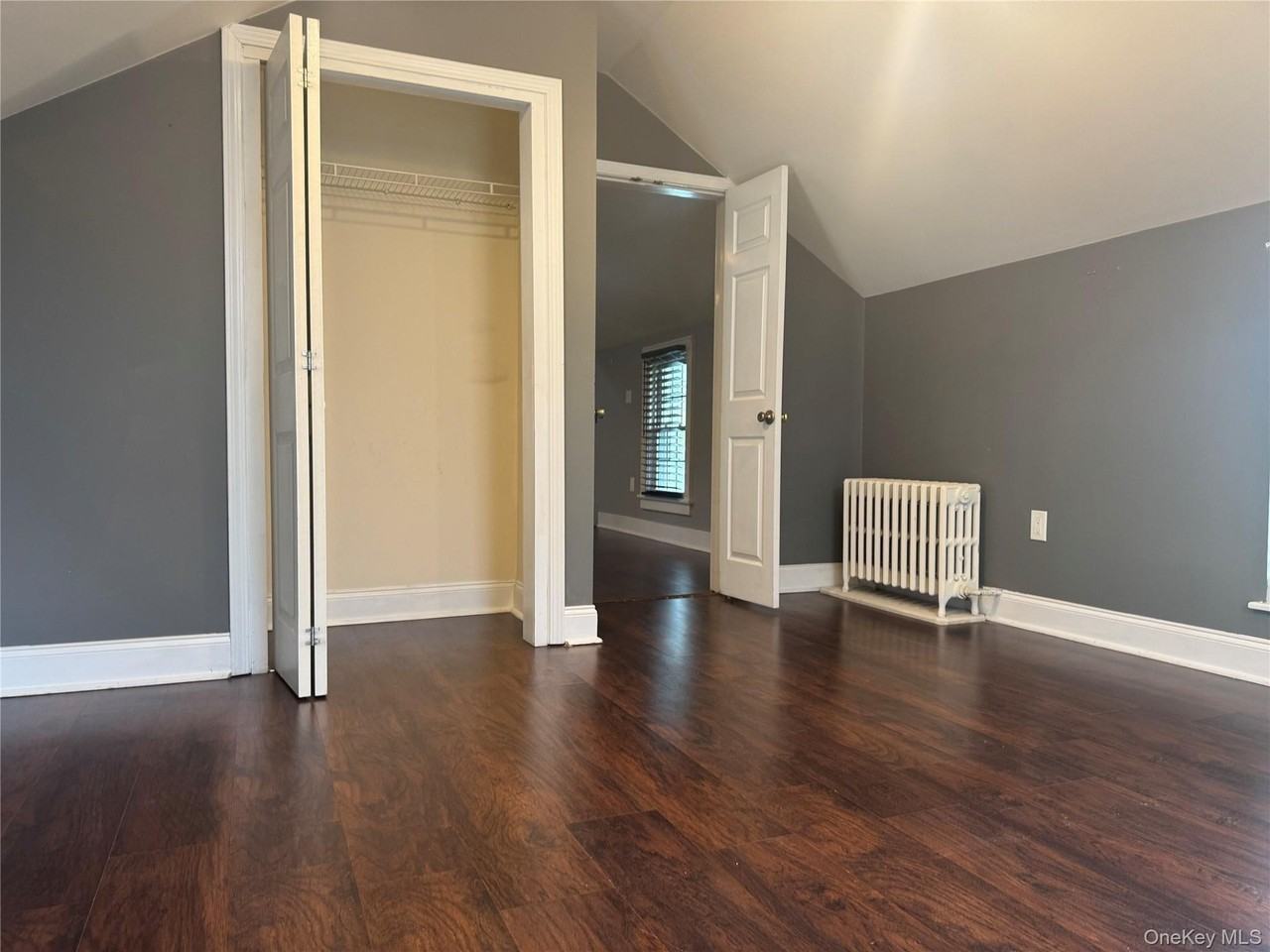 1035 Main St #3 - Photo 5 of 23