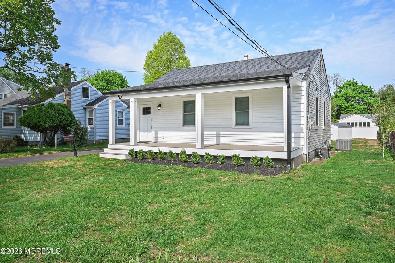 57 Villa Pl - Photo 2 of 47