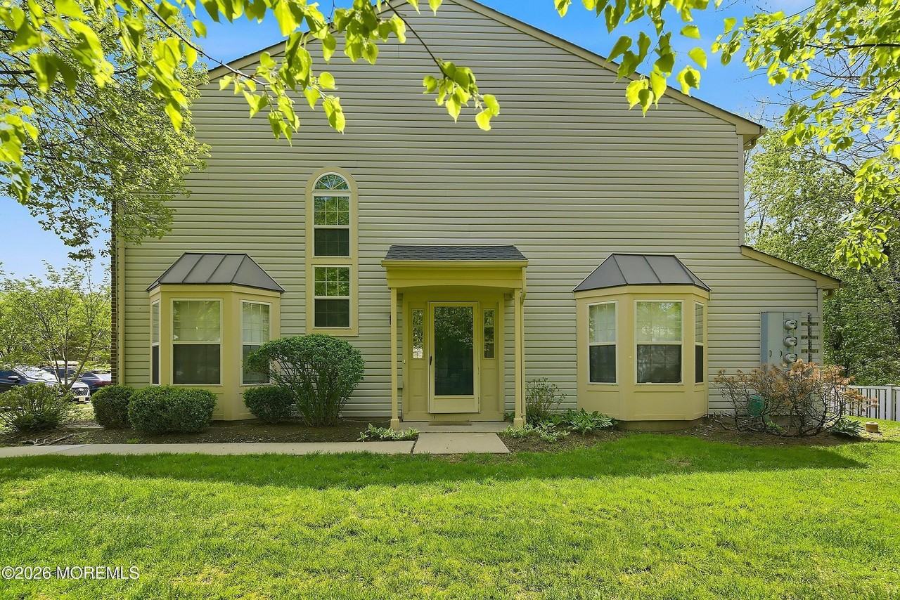 5 Whistler Dr #8 - Photo 2 of 29