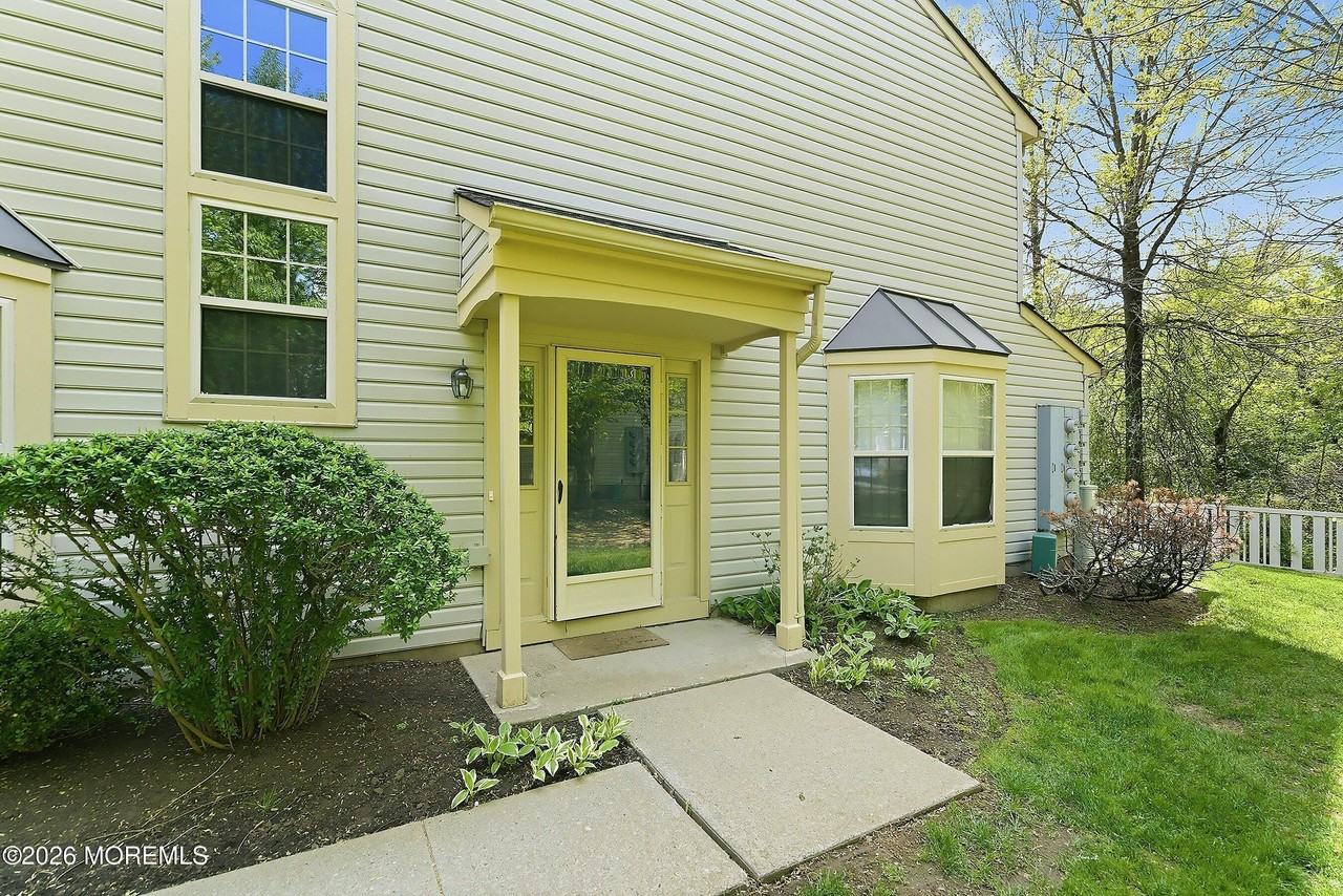 5 Whistler Dr #8 - Photo 3 of 29