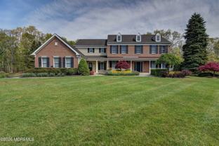 9 Mackenzie Ct - Photo 1 of 1