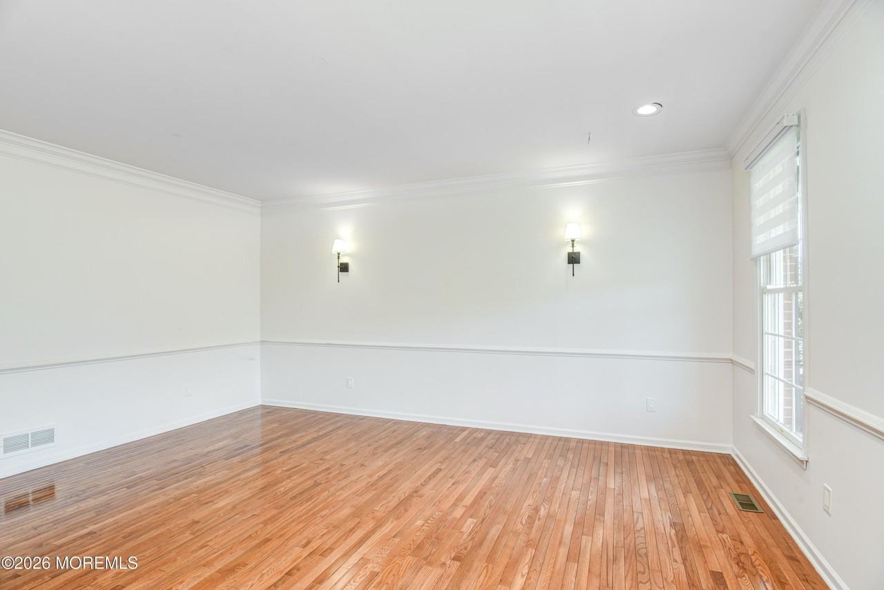 9 Mackenzie Ct - Photo 6 of 38