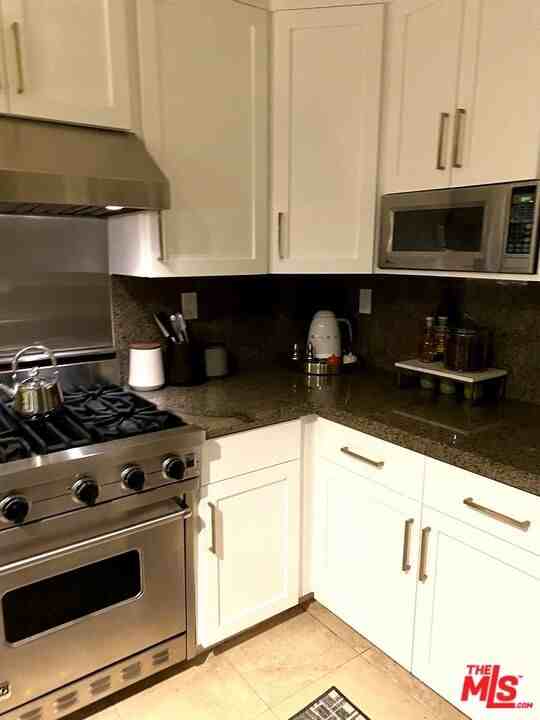 12021 Guerin St #306 - Photo 3 of 6