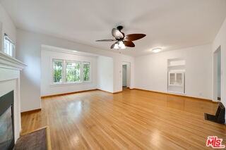 729 9th St - Photo 2 of 8