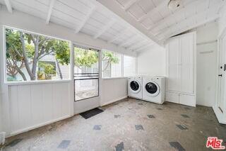 729 9th St - Photo 7 of 8