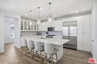 12510 W Fielding Cir - Photo 3 of 8