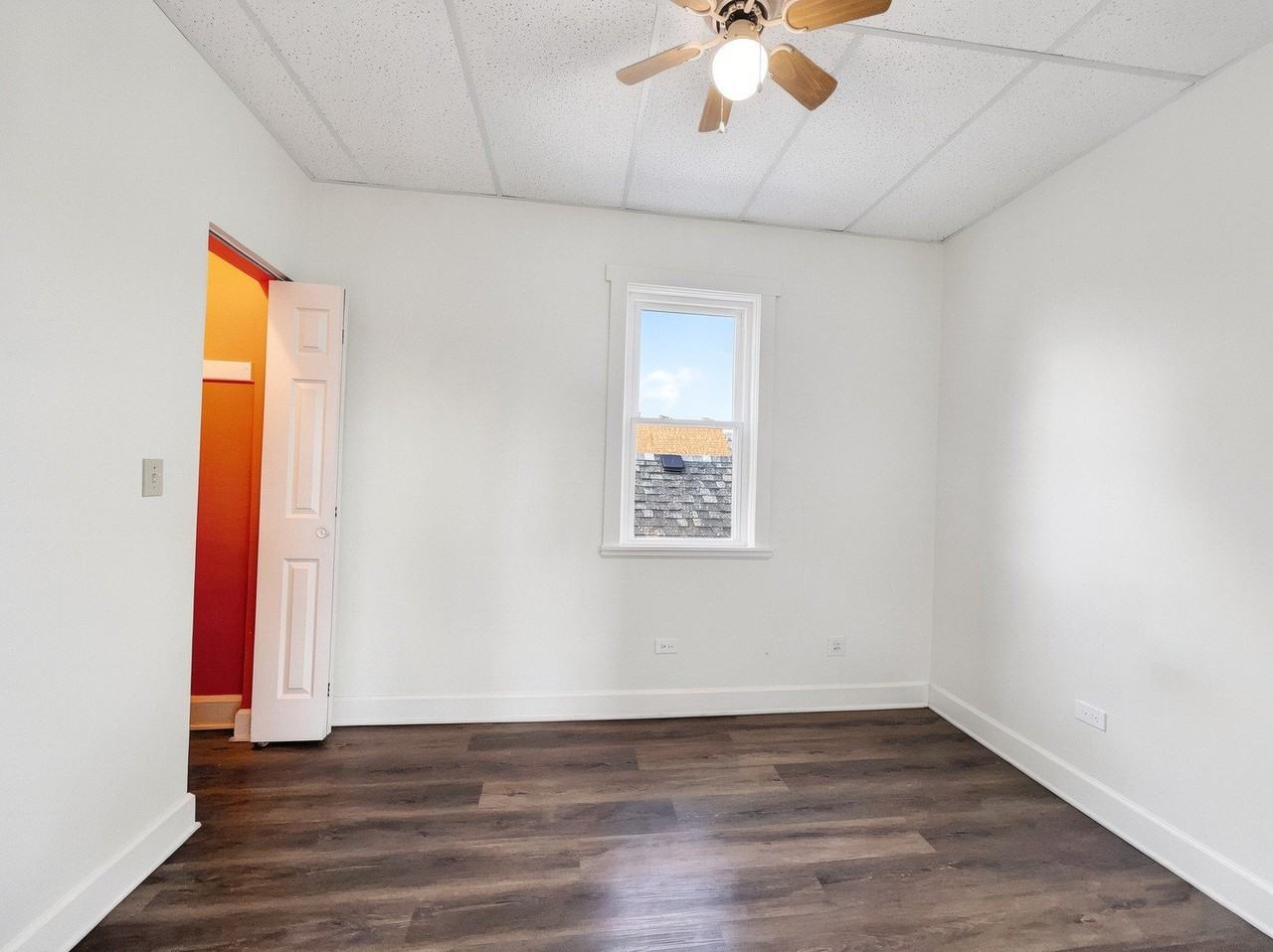 9046 S Brandon Ave #3 - Photo 7 of 14