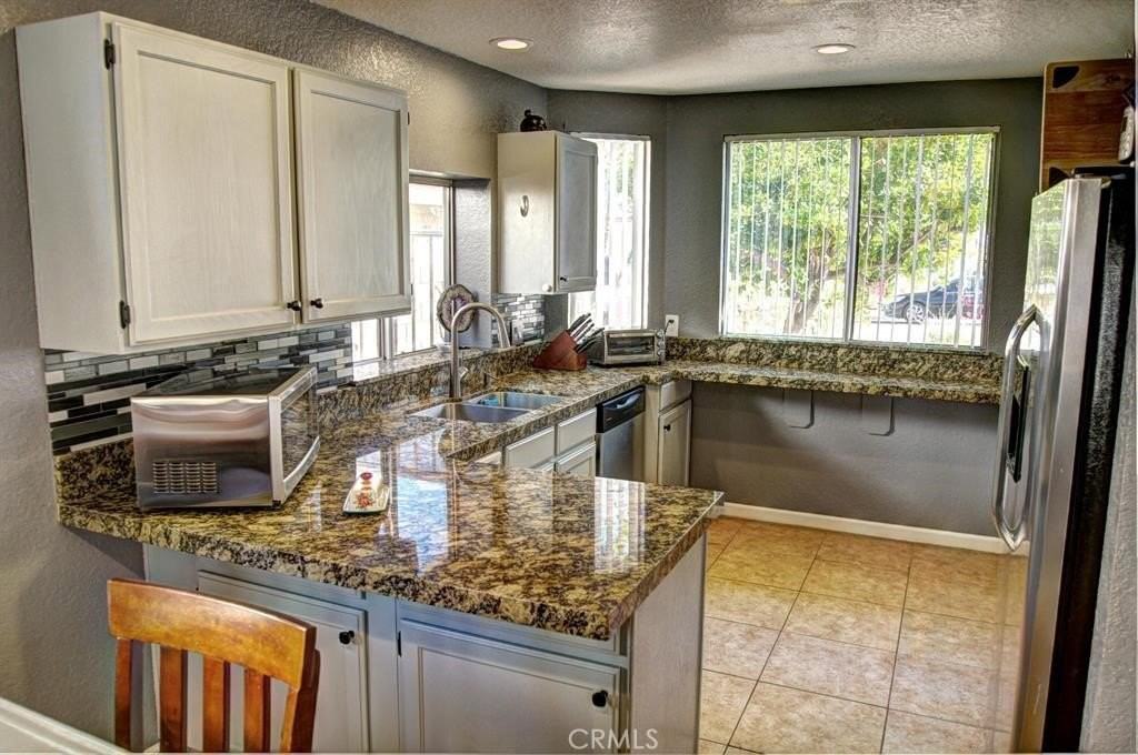 54665 Avenida Rubio - Photo 7 of 19