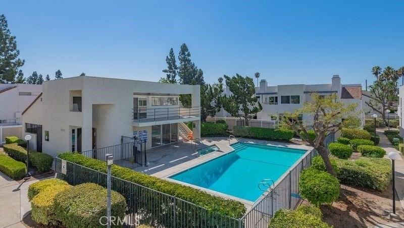 20240 E Arrow Hwy #D - Photo 4 of 24